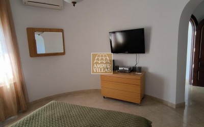 Fantastic villa with large plot, offering privacy and sea views.